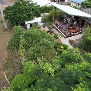Maryborough's Rainforest Retreat Guest house